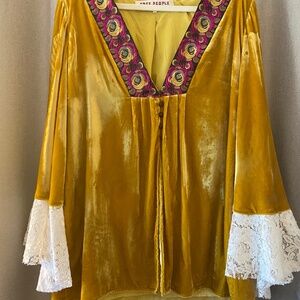 Free People Marigold Wanderlust Velvet Victorian Lace Bell Sleeved Top